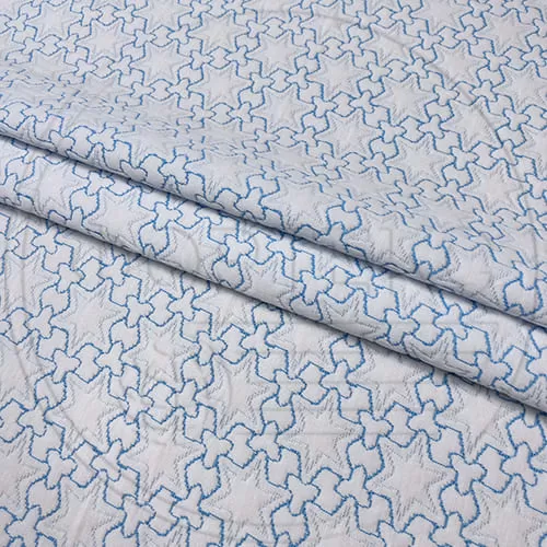 Трикотажное полотно FRTX 25 041 Звёздочки белого цвета с синим рисунком звездочки