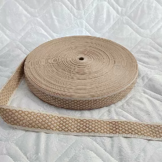 Лента окантовочная цветная AР-Ут ромб 7.2 темно-бежевая оптом