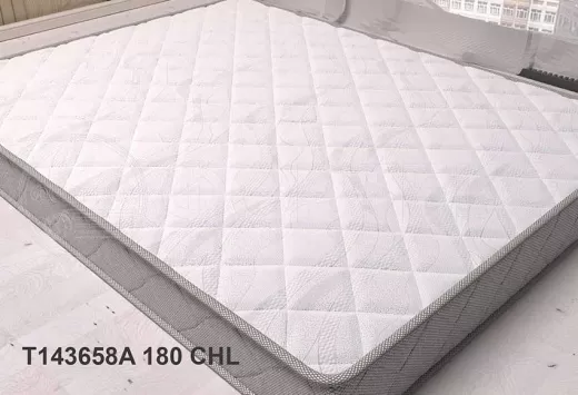 Трикотажное полотно T143658A 180 CHL на матрасе