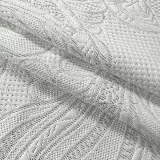 Трикотажное полотно PAISLEY SANTA FS белого цвета с цветочным узором