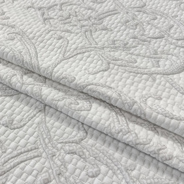 Трикотажное полотно D158 белого цвета с контрастным дамасским узором