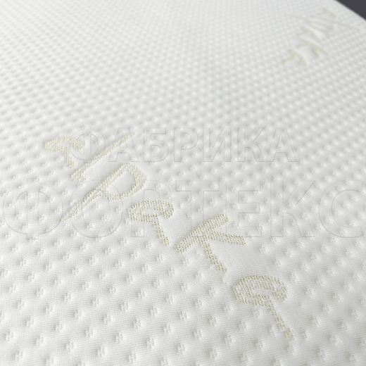 Трикотажное полотно оптом Alpaka FS белое с золотистой вышивкой